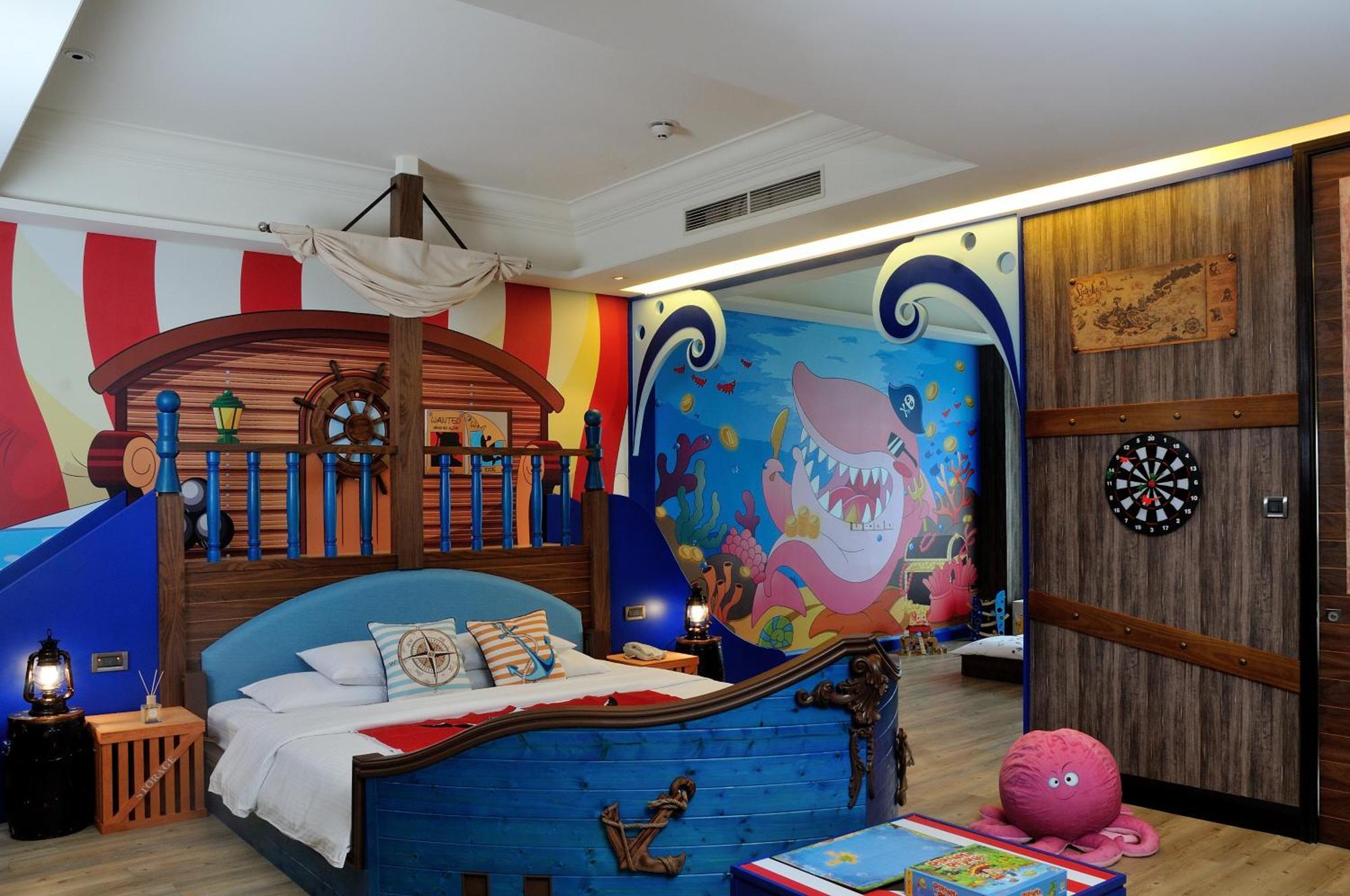 E-Da Royal Hotel Dashu Exterior foto A themed room at the hotel